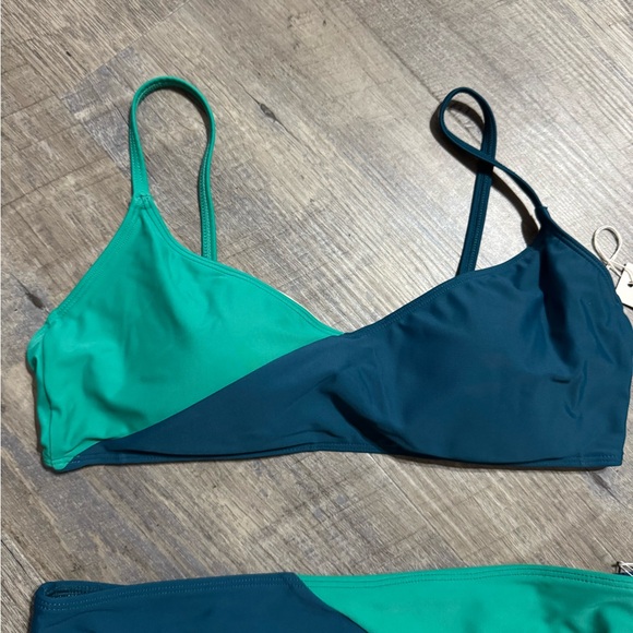 NEW Summersalt Bikini Set - Picture 2 of 7